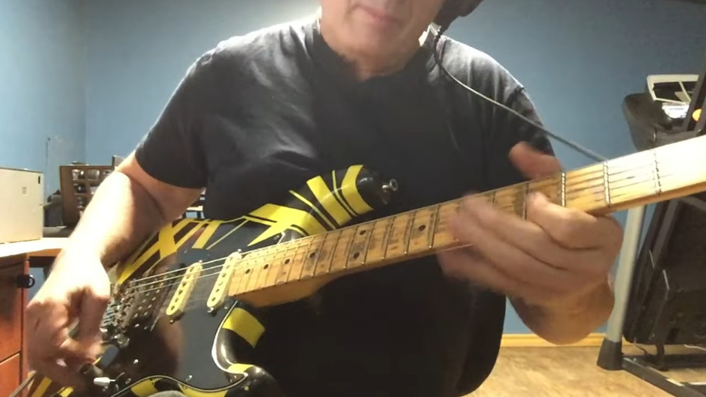 Eddie Van Halen – Somebody Get Me A Doctor (Van Halen II) : Donald Loignon - guitariste